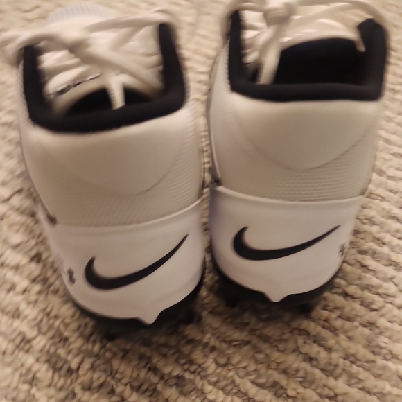 Nike Alpha Menace Pro 4 TD Football Cleats Size 10.5 main image 3